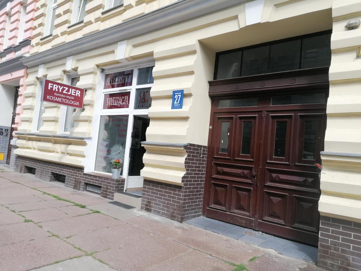 Hostel Tulip - Pokoj 7 Ze Wspolna Lazienka I Kuchnia Щецин Екстер'єр фото