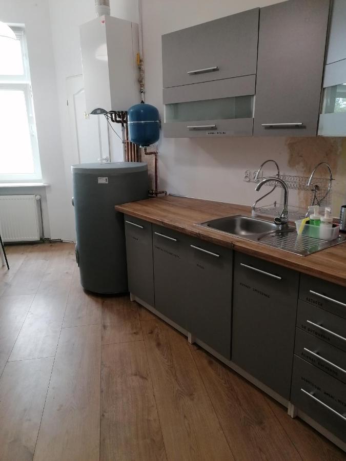 Hostel Tulip - Pokoj 7 Ze Wspolna Lazienka I Kuchnia Щецин Екстер'єр фото